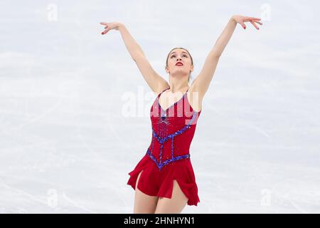 Pékin, Chine. 17th févr. 2022. BEIJING, CHINE - FÉVRIER 17: Alexia Paganini de Suisse participant à l'épreuve de patinage libre féminin lors des Jeux Olympiques de Beijing 2022 au Stade intérieur de la capitale le 17 février 2022 à Beijing, Chine (photo de Iris van den Broek/Orange Pictures) NOCNSF crédit: Orange pics BV/Alay Live News Banque D'Images