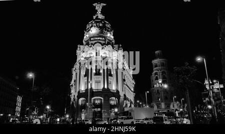 Façade de bâtiments sur Gran via à Madrid, Espagne, Europe Banque D'Images