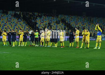 Frosinone, Italie. 16th févr. 2022. Les joueurs de Frosinone pendant le match de football série B au Stadio Benito Stirpe, Frosinone v Como le 16 février 2022 à Frosinone, Italie. (Photo par AllShotLive/Sipa USA) crédit: SIPA USA/Alay Live News Banque D'Images