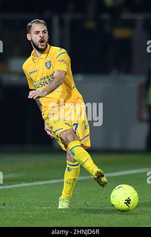 Frosinone, Italie. 16th févr. 2022. Luigi Canotto de Frosinone pendant le match de football série B au Stadio Benito Stirpe, Frosinone v Como le 16 février 2022 à Frosinone, Italie. (Photo par AllShotLive/Sipa USA) crédit: SIPA USA/Alay Live News Banque D'Images