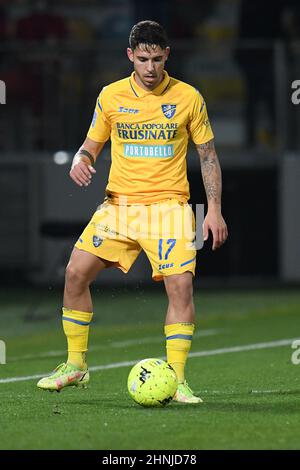 Frosinone, Italie. 16th févr. 2022. Emanuele Cicerelli de Frosinone pendant le match de football série B au Stadio Benito Stirpe, Frosinone v Como le 16 février 2022 à Frosinone, Italie. (Photo par AllShotLive/Sipa USA) crédit: SIPA USA/Alay Live News Banque D'Images