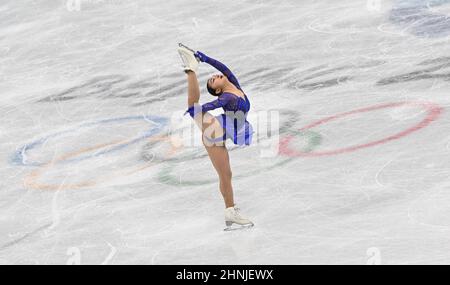 Pékin, Chine. 17th févr. 2022. Jeux olympiques, patinage artistique, individuel, féminin, patinage gratuit dans le stade intérieur de la capitale. Kaori Sakamoto du Japon en action. Credit: Peter Kneffel/dpa/Alay Live News Banque D'Images