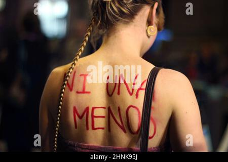 Pour la fin de la violence masculine contre les femmes. Photographie prise lors d'une manifestation le 8 mars (Madrid, Espagne). Banque D'Images