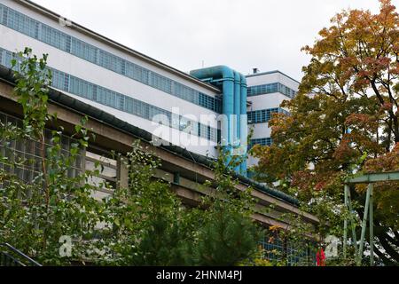 Die ehemalige Tabakfabrik in Linz, jetzt ein Zentrum Kreativwirtschaft, Digitalisierung und Start-ups, Oberösterreich, Österreich, Europa - l'ancienne usine de tabac de Linz, aujourd'hui un centre pour les industries créatives, la numérisation et les start-ups, Upper Austr Banque D'Images