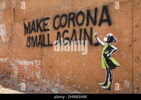 Westend-Make Corona Small encore Graffiti sur le Schwanthalerhöhe à Munich Banque D'Images