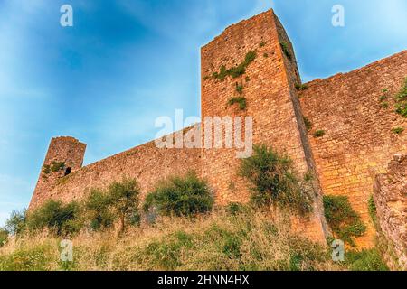 Remparts médiévaux de la ville de Monteriggioni, Italie Banque D'Images