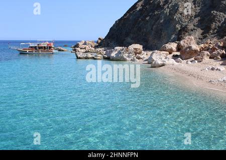 Antalya, Turquie - la visite en yacht à la Turquie Maldives à la célèbre mer bleue à Suluada Banque D'Images