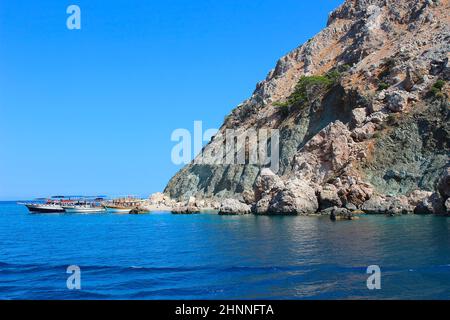 Antalya, Turquie - la visite en yacht à la Turquie Maldives à la célèbre mer bleue à Suluada Banque D'Images