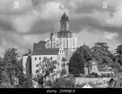 Vue sur la vieille ville et le château de Kronberg im Taunus, Allemagne Banque D'Images