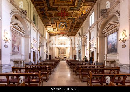 Vue intérieure de la Basilique de San Sebastiano Fuori le Mura à Rome, Italie. Banque D'Images