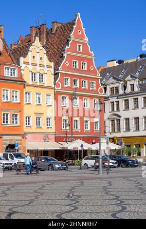 Vue sur les maisons historiques colorées de Plac Solny, Wroclaw, Pologne Banque D'Images