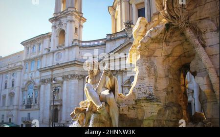 ROME, ITALIE - 28 décembre 2018 : Piazza Navona est une place de la ville de Rome, Italie. Banque D'Images