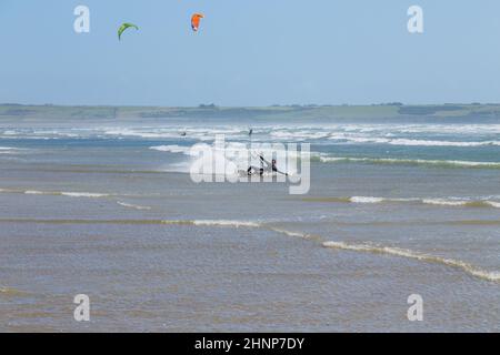 kitesurf en Irlande Banque D'Images