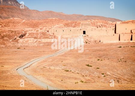 Ruines de l'ancienne capitale parthienne (Iran) NISA situé sur la route historique soyeuse dans le désert de Karakum, près de l'Ashgabat, Turkménistan Banque D'Images