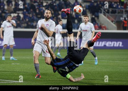 Bergame, Italie. 17th févr. 2022. Rafael Toloi (Atalanta BC) en action pendant Atalanta BC vs Olympiakos, football Europa League match à Bergame, Italie, février 17 2022 crédit: Independent photo Agency/Alamy Live News Banque D'Images