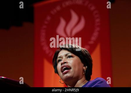 17 février 2022, Washington, Distric of Columbia, Etats-Unis: Le maire de DC, MURIEL BOWSER, a prononcé des remarques sur l'héritage des peuples Afroamericains lors de la célébration de la Journée des bailleurs de fonds de l'UDC 2022, aujourd'hui le 17 février 2022 à l'Université du District de Columbia à Washington DC, Etats-Unis. (Credit image: © Lénine Nolly/ZUMA Press Wire) Banque D'Images