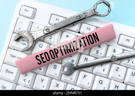 Texte montrant inspiration Seo Optimization. Processus conceptuel de photo qui affecte la visibilité en ligne du site Web ou de la page création d'un nouveau guide de programmation, saisie des codes source du programme Banque D'Images