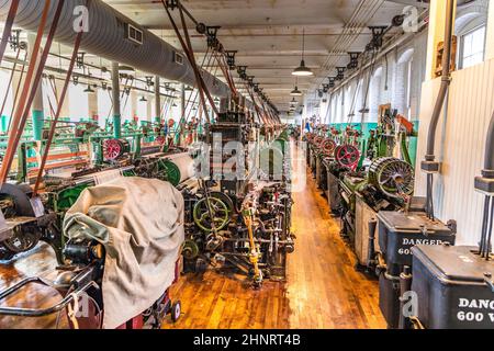 Visite du musée de l'industrie des moulins à coton Boott à Lowell, Etats-Unis Banque D'Images