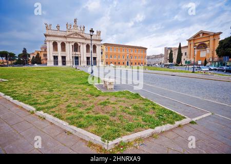 Piazza di San Giovanni in Laterano à Rome, vue sur la rue Banque D'Images