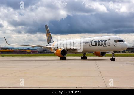 Condor Boeing 757-300 avion Stuttgart aéroport en Allemagne Banque D'Images