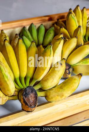 Bananes jaunes mûres savoureuses fruits cuisine thaïlandaise à Bangkok Thaïlande. Banque D'Images