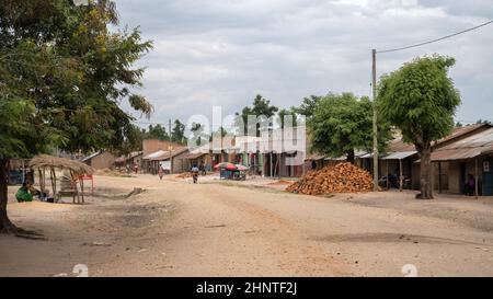 Village, l'Ouganda, l'Afrique de l'Est Banque D'Images