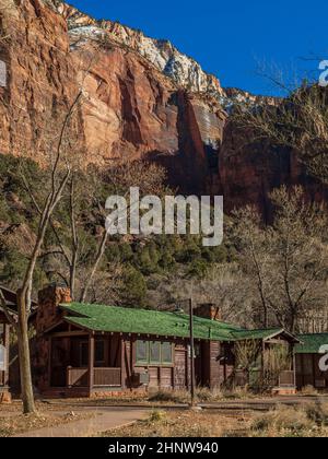 Cabine quad A, Zion Park Lodge, parc national de Zion, Utah. Banque D'Images