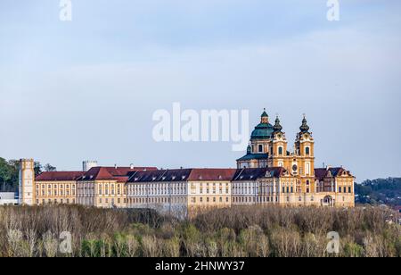 Couvent pittoresque au bord du Danube Melk Basse-autriche Banque D'Images