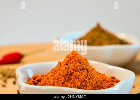 Mélange d'épices arabes Ras-el-Hanout en gros plan Banque D'Images