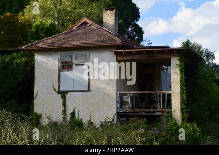 Une maison déserte dans les Blue Mountains d'Australie Banque D'Images