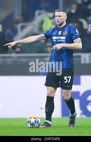 Milan, Italie. 16th févr. 2022. Le Skriniar de Milan du FC Internazionale se présente lors du tournoi de la Ligue des champions de l'UEFA, le 16 février 2022, entre le FC Internazionale et le FC Liverpool au Stadio San Siro, à Milan, en Italie. Credit: Giuseppe Maffia/Alay Live News Banque D'Images