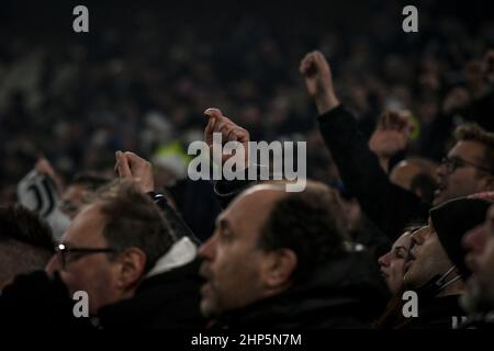 Turin, Italie. 18th févr. 2022. Turin. League Match série A Tim 2021/2022. Juventus contre Turin. Allianz Stadium dans la photo: Juventus fans crédit: Agence de photo indépendante/Alay Live News Banque D'Images