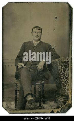 Photographie antique de 1860 ans, homme d'âge moyen. Lieu inconnu, États-Unis. SOURCE : TINTYPE ORIGINAL Banque D'Images