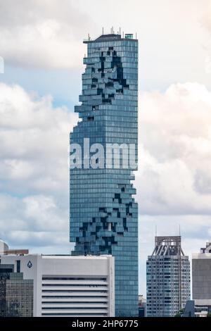 Bangkok, Thaïlande - 26 août 2021, King Power Mahanakhon, ouvert en décembre 2016, est un gratte-ciel à usage mixte dans le quartier central des affaires de Silom Sathon Banque D'Images