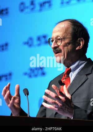 Harold E. Varmus, directeur, Institut national du cancer ca. 2009 Banque D'Images