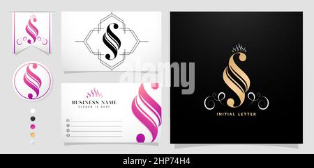 Illustration de la lettre initiale SS et du nom graphique, logo SS pour le monogramme couple de mariage, logo de la société et carte de nom d'entreprise, avec fond noir blanc, or et dégradé violet Illustration de Vecteur
