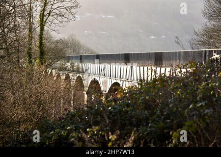 Pontcysyllte Aqueduct 19 arque de l'ingénierie par Thomas Telford, enjambant la rivière Dee à Wrexham, Llangollen Banque D'Images