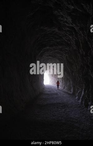 Randonnée pédestre dans la grotte, paysage et excursion Banque D'Images