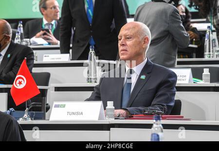 Tunis, Tunisie. 17th févr. 2022. Le chef de l'Etat tunisien, KaÃ¯s SaÃ¯ed, se présente en Belgique pour participer aux travaux du Sommet de 6th entre l'Union européenne et l'Union africaine, prévu pour les 17 et 18 février 2022 à Bruxelles (Credit image: © Chokri Mahjoub/ZUMA Press Wire) Banque D'Images