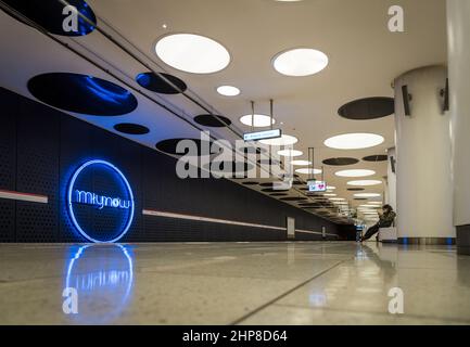 Vue sur l'intérieur de la station de métro Młynów Banque D'Images