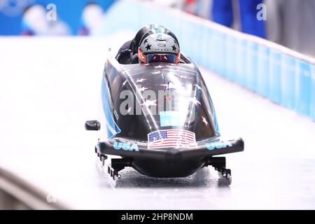 Pékin, Chine. 19th févr. 2022. Hunter Church, Joshua Williamson, Kristopher Horn & Charlie Volker (USA) Bobsleigh : four-Man Heat 1 pendant les Jeux Olympiques d'hiver de Beijing 2022 au National Sliding Centre à Beijing, Chine . Credit: Yohei Osada/AFLO SPORT/Alay Live News Banque D'Images