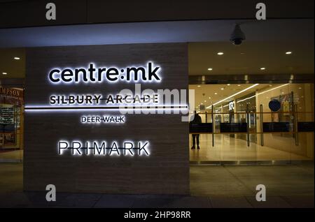 Panneau pour le centre :mk Shopping Centre à Milton Keynes. Banque D'Images