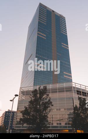 South Tower est le plus haut bâtiment de Belgique. Tour de midi au coucher du soleil, Bruxelles, Belgique Banque D'Images