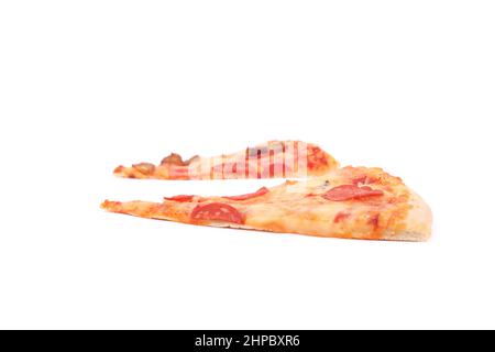 tranches de pizza isolées sur blanc Banque D'Images