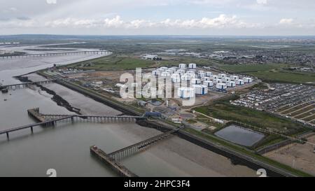 Stockage de pétrole Canvey Island Essex vue aérienne du drone du Royaume-Uni Banque D'Images