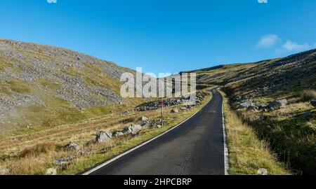 Célèbre randonnées à vélo sur la route à sens unique de Great Dun est tombé dans la vallée de l'Eden, Cumbria, Angleterre, Royaume-Uni Banque D'Images