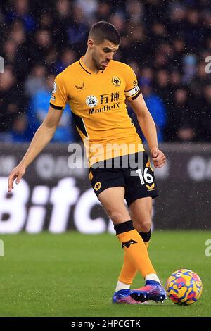 Wolverhampton, Royaume-Uni. 20th févr. 2022. Conor Coady de Wolverhampton Wanderers en action pendant le jeu. Match de la Premier League, Wolverhampton Wanderers / Leicester City au stade Molineux à Wolverhampton, en Angleterre, le dimanche 20th février 2022. Cette image ne peut être utilisée qu'à des fins éditoriales. Utilisation éditoriale uniquement, licence requise pour une utilisation commerciale. Aucune utilisation dans les Paris, les jeux ou les publications d'un seul club/ligue/joueur. photo par Steffan Bowen/Andrew Orchard sports photographie/Alay Live news crédit: Andrew Orchard sports photographie/Alay Live News Banque D'Images