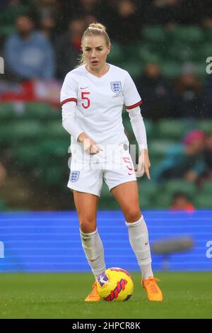 Norforlk, Angleterre; 20th février 2022 ; Carrow Road, Norwich, Norforlk, Angleterre; Arnold Clark Womens International football Angleterre / Espagne: Alex Greenwood d'Angleterre Banque D'Images