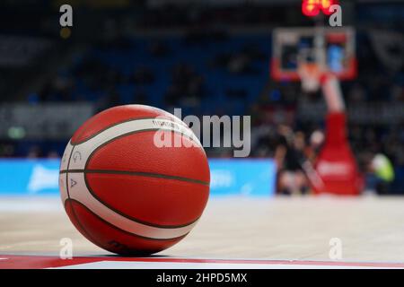 Pesaro, Italie. 20th févr. 2022. Ballon LBA lors de la finale huit - final - AX Armani Exchange Olimpia Milano vs Bertram Derthona basket, Italian Basketball Cup hommes à Pesaro, Italie, février 20 2022 crédit: Independent photo Agency/Alay Live News Banque D'Images