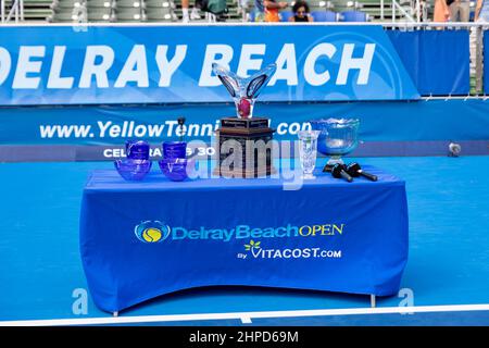 Delray Beach, Floride, États-Unis. 20th février 2022. Double finale : trophée lors de l'ATP Champions, Legends Tour au Delray Beach 2022 ouvert en Vitacost.com. Credit: Yaroslav Sabitov/YES Market Media/Alay Live News. Banque D'Images